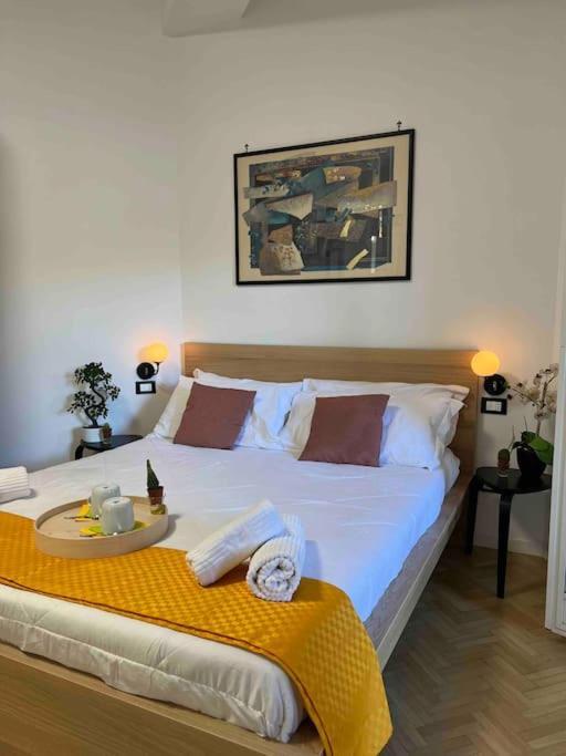 3 Fermate Dal Colosseo - Casa Vacanze Elena - 50 M Da Metro Garbatella Рим Екстериор снимка